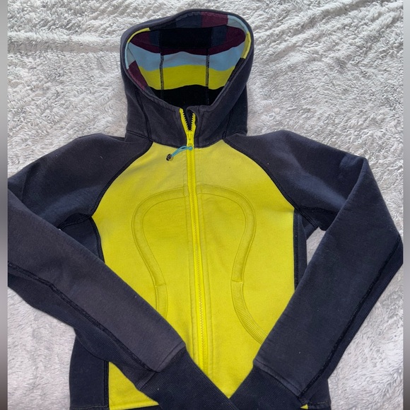 Lululemon scuba hoodie size 2 - Picture 2 of 2